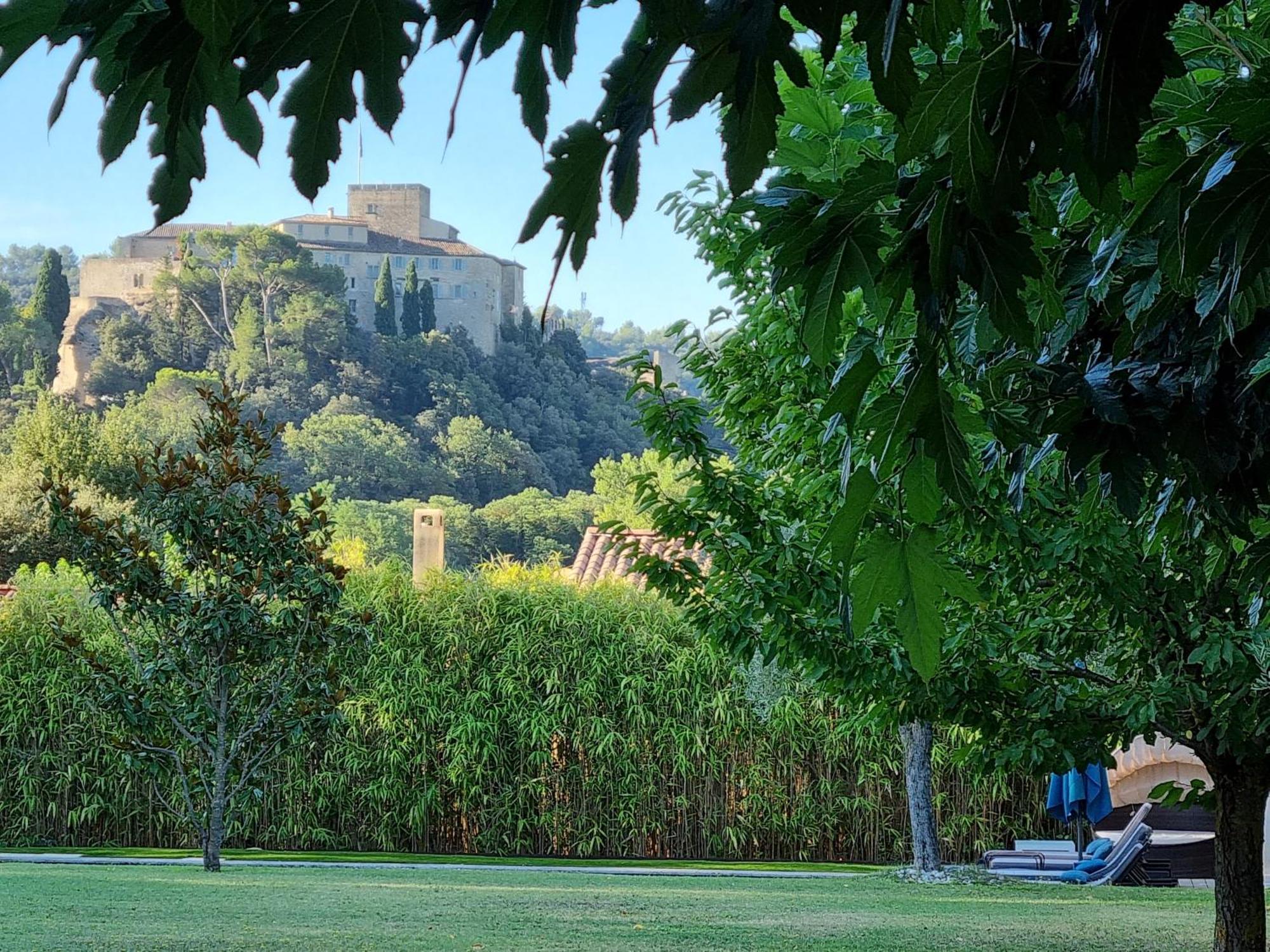 Petit Nid Douillet En Luberon Avec Spa Ansouis Luaran gambar